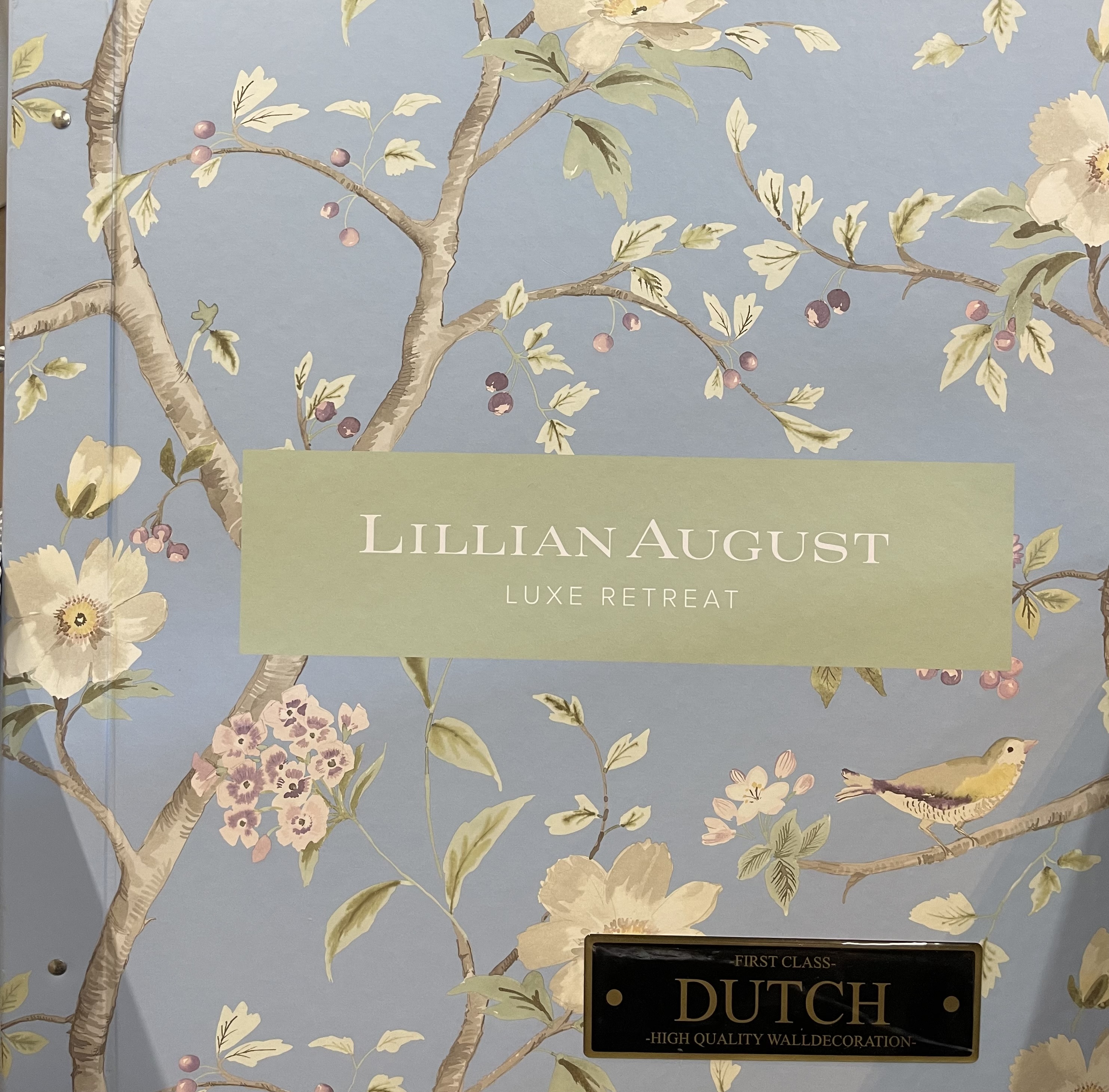 Dutch wallcoverings First Class - Lillian August - Luxe Retreat  - Terra